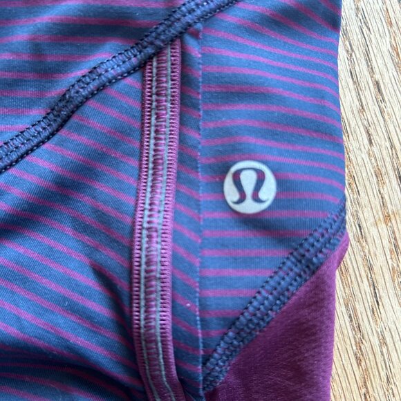 lululemon capri length leggings size 6/8 - Picture 5 of 5